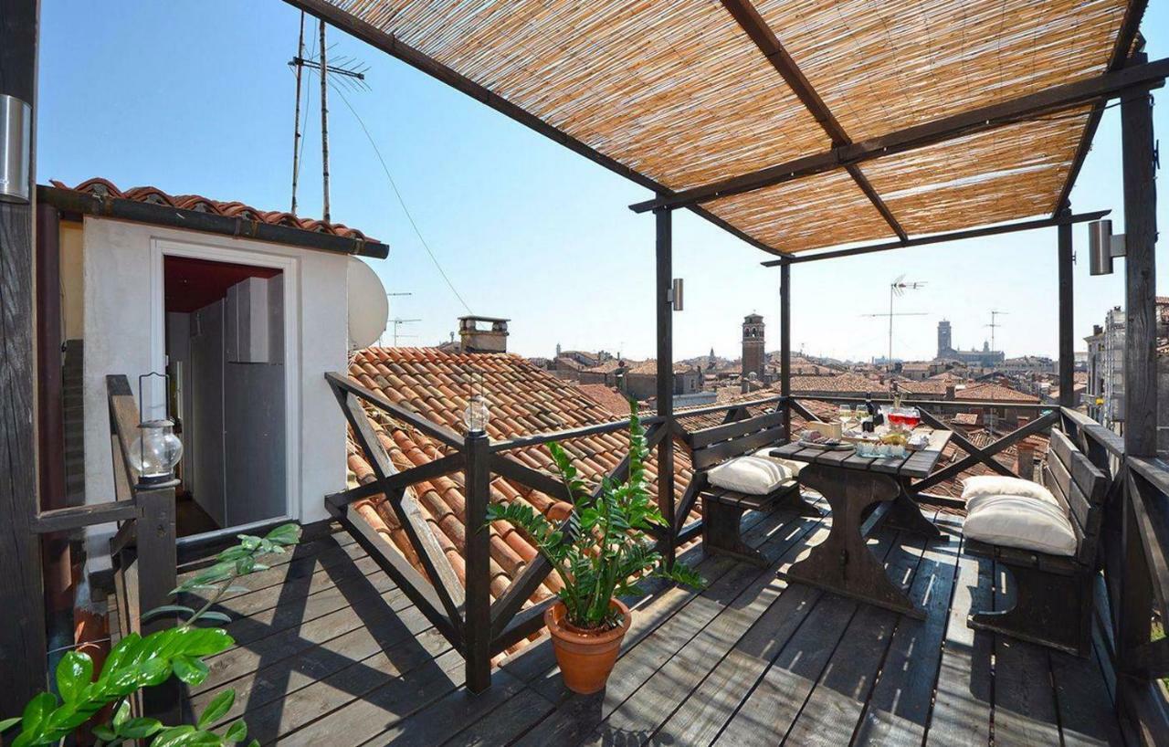 Appartamento Cà Mocenigo Terrace Venezia Esterno foto