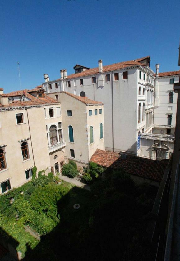 Appartamento Cà Mocenigo Terrace Venezia Esterno foto