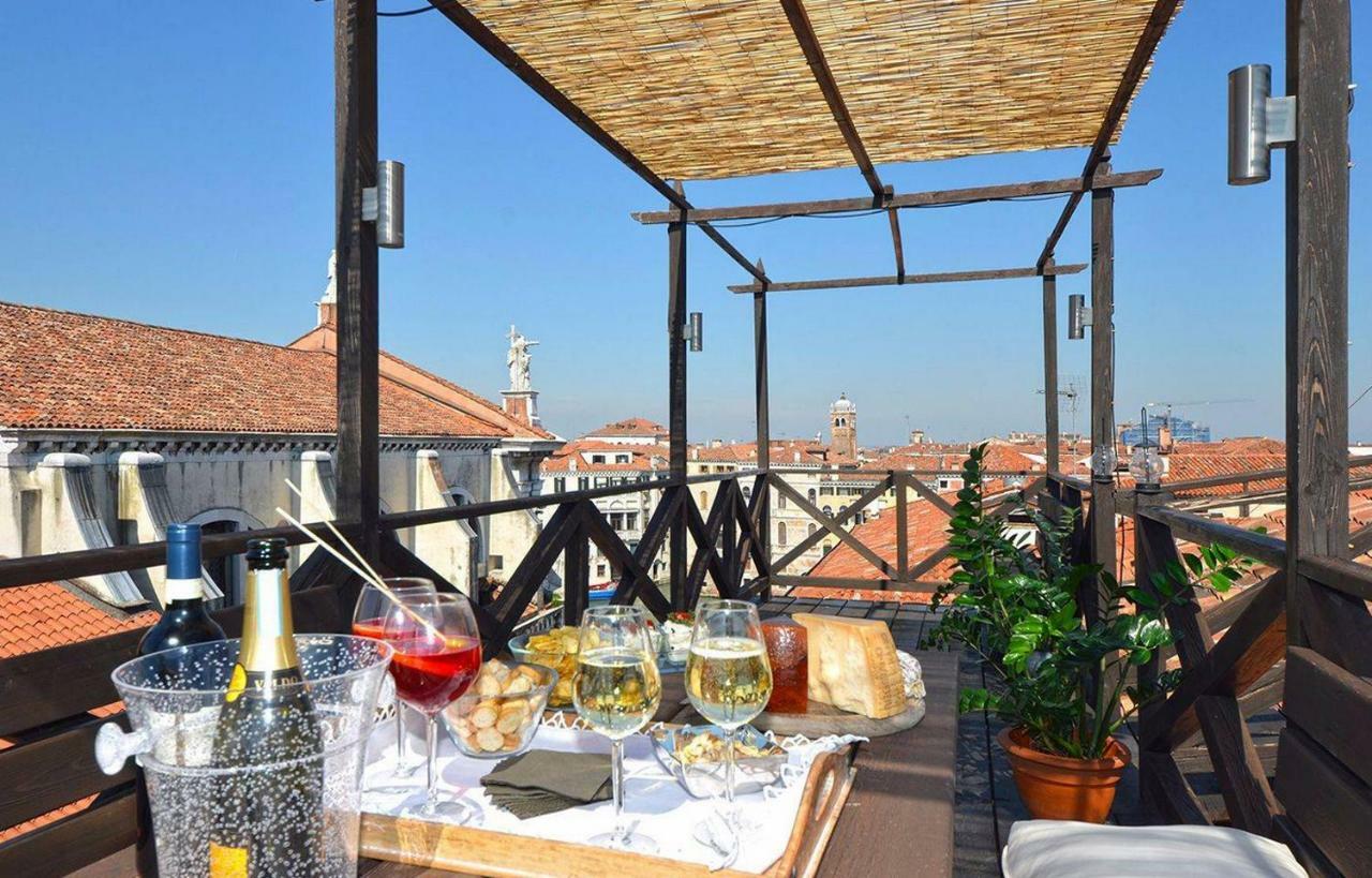 Appartamento Cà Mocenigo Terrace Venezia Esterno foto